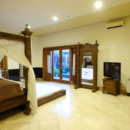 Griya Desa Hotel & Pool Sleman  Extérieur photo
