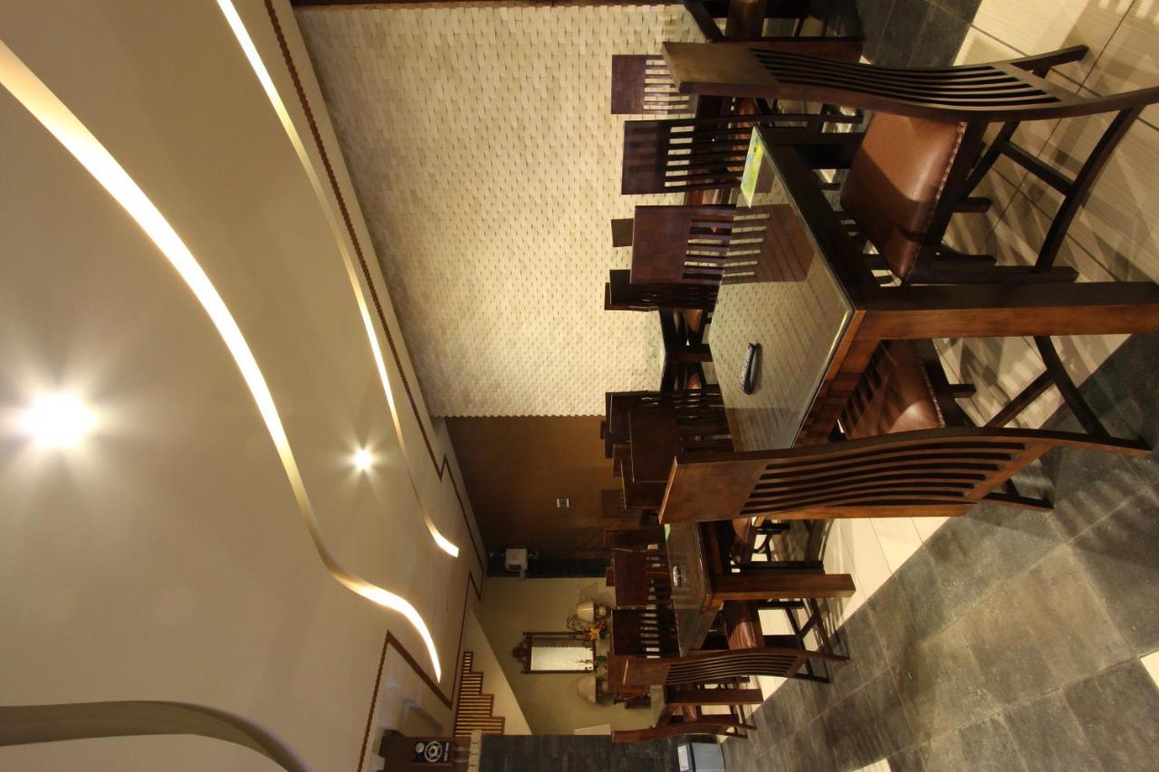 Griya Desa Hotel & Pool Sleman  Extérieur photo