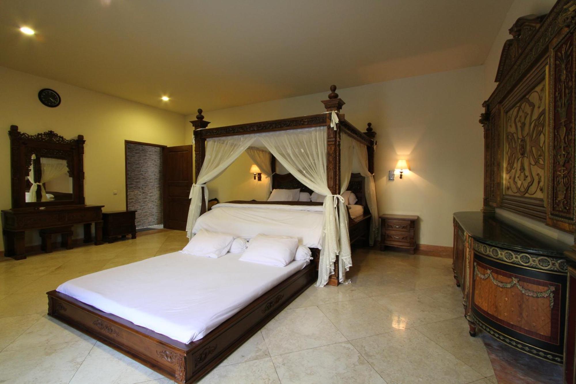 Griya Desa Hotel & Pool Sleman  Extérieur photo