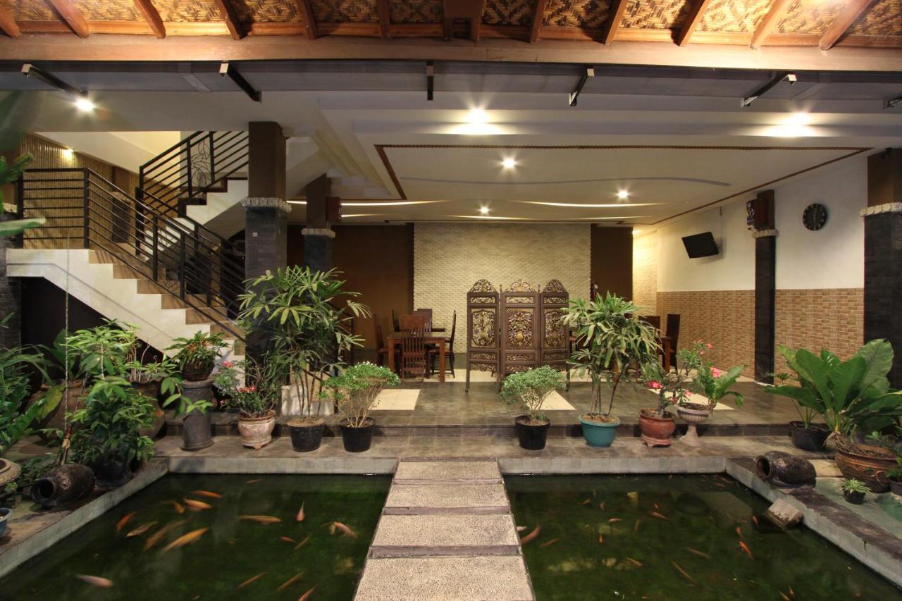 Griya Desa Hotel & Pool Sleman  Extérieur photo