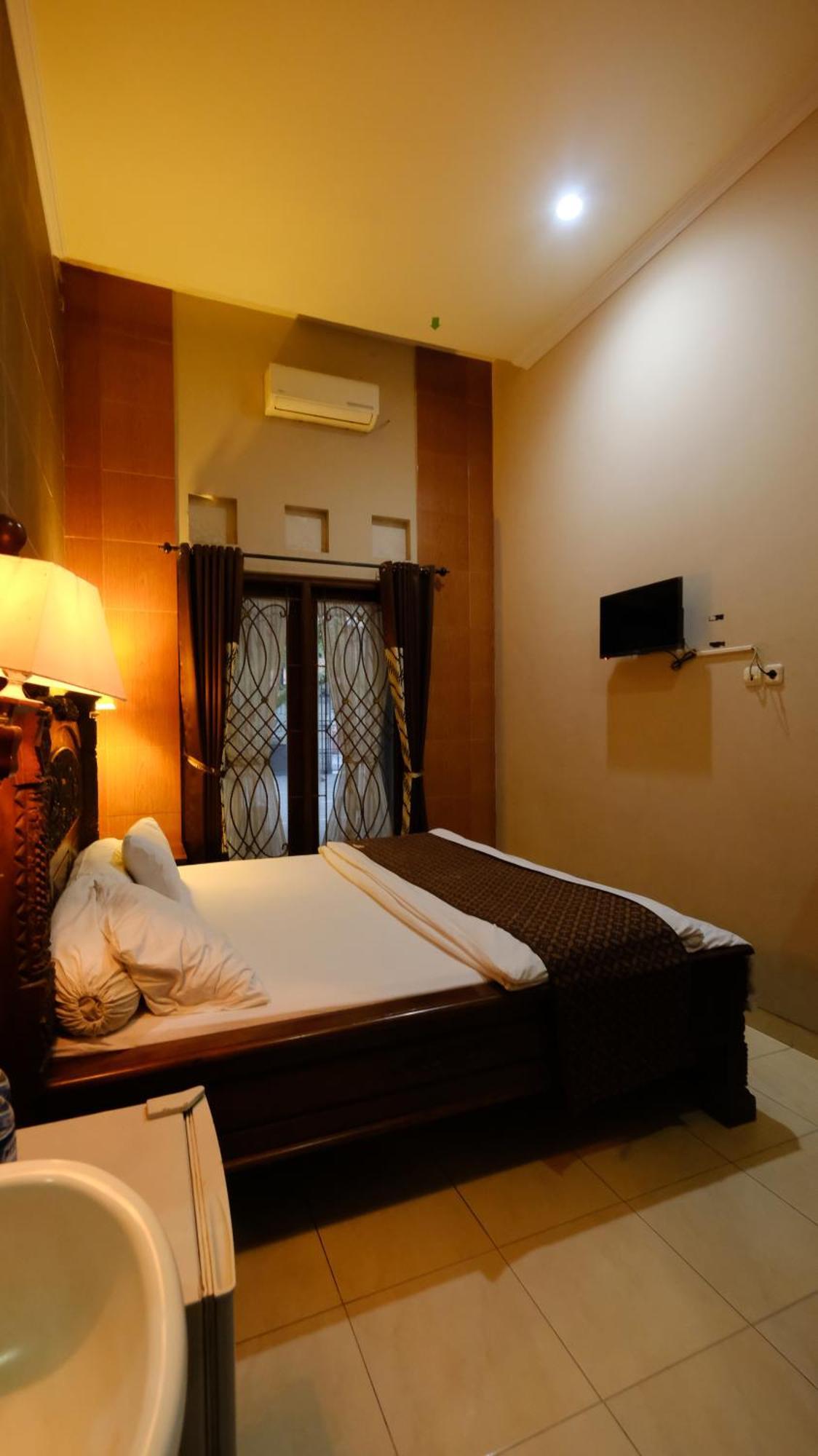 Griya Desa Hotel & Pool Sleman  Extérieur photo